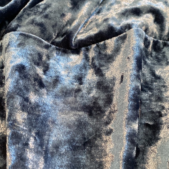 Velvet blue bodysuit - Picture 2 of 5